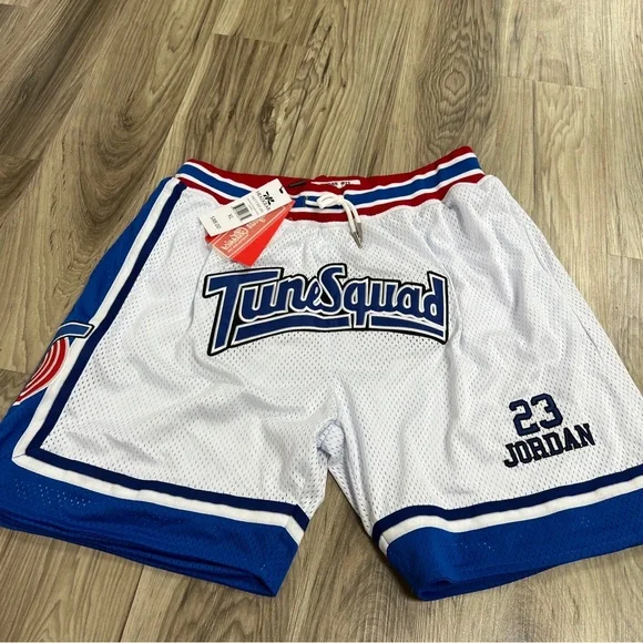 Headgear Classic Michael Jordan Tune Squad Shorts White Men Size XL $88 NWT - Picture 1 of 9